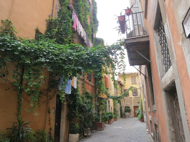Trastevere Area, Rome – A delightful neighbourhood which oozes character, charm and energy